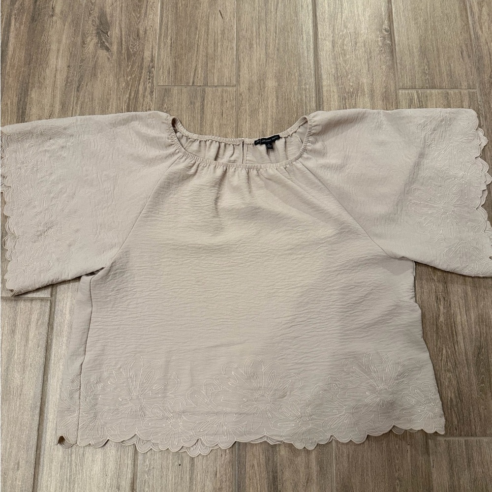Adrianna Papell Elegant Beige Women's Top